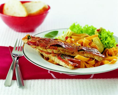 Kalfsschnitzel saltimbocca.
