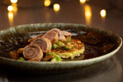 Saltimbocca van kalfsschnitzel met rösti