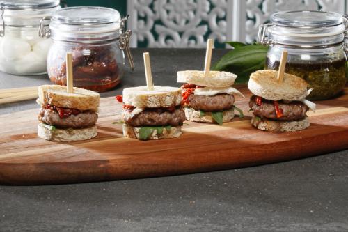 Mini kalfsburger Italiaans