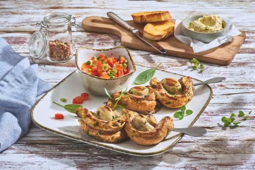 Kalfsspies met champignon en Chili-salsa